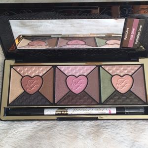 Too Faced Love eyeshadow palette.